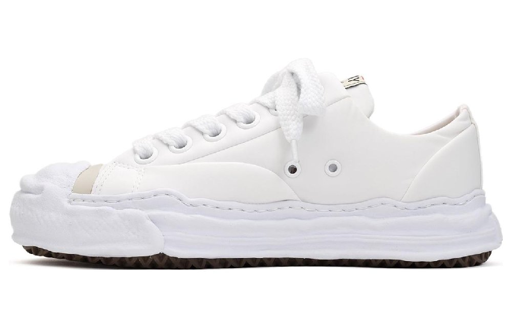 MIHARA YASUHIRO Hank Slip Resistant Low Top Skateboard Shoes Unisex White