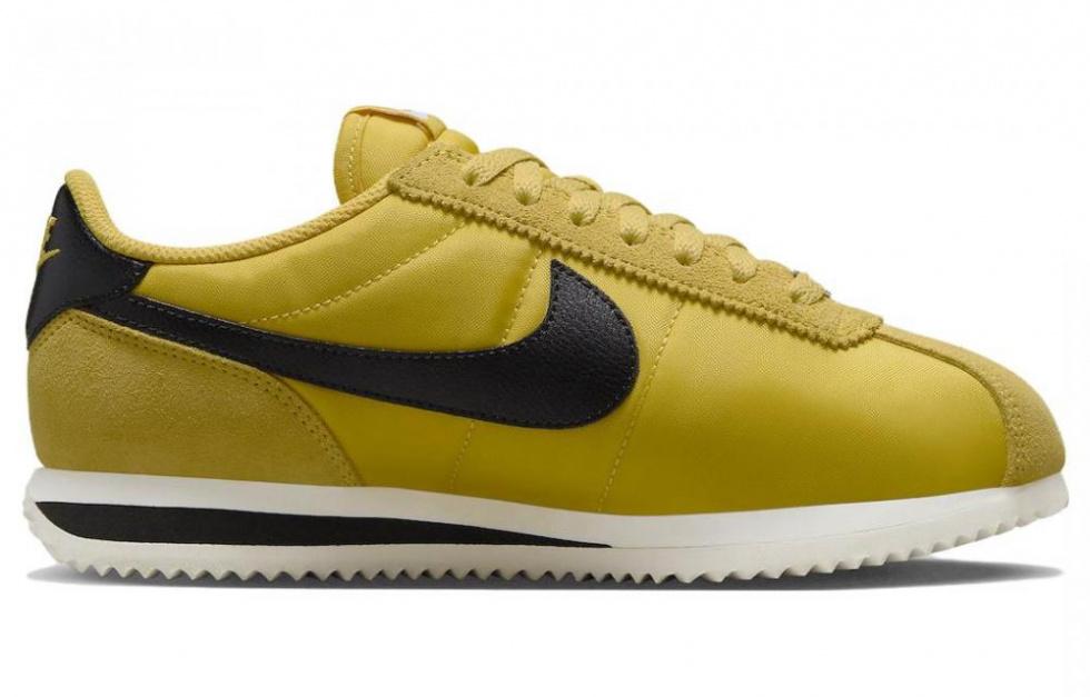 Nike Cortez Vivid Sulfur Women's купить в интернет-магазине Yoocart с быстрой доставкой по России.