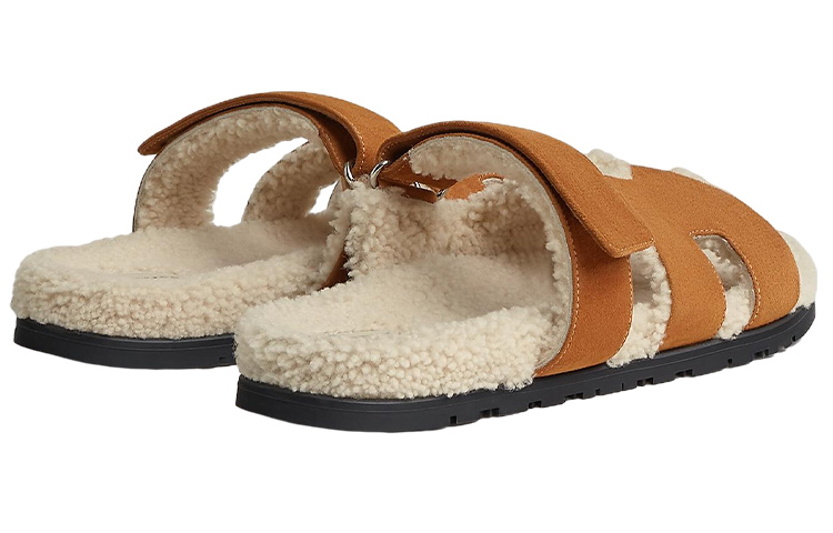 HERMES Chypre Slide Slippers Men's Brown купить в интернет-магазине Yoocart с быстрой доставкой по России.