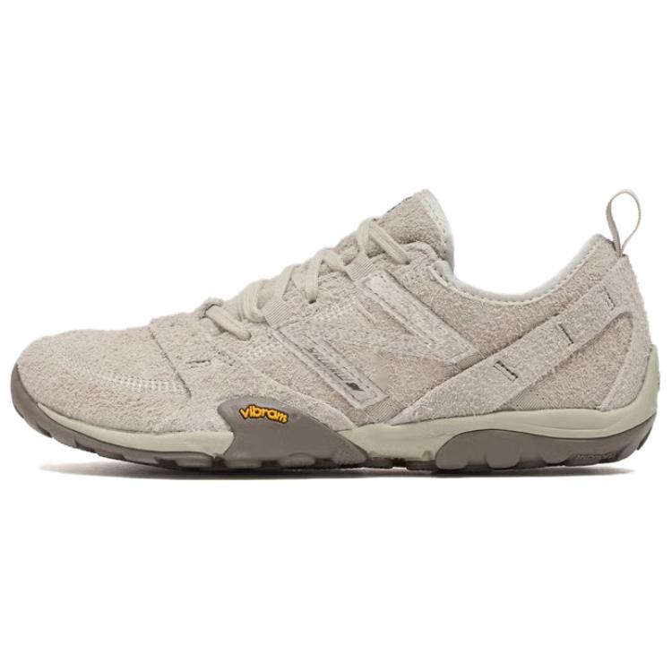 New Balance MT10 Low top Casual Shoes Men's Beige