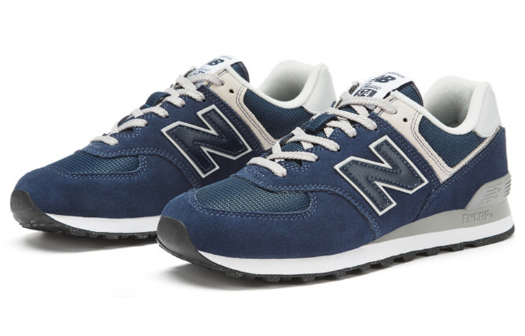 New Balance 574 Navy White купить в интернет-магазине Yoocart с быстрой доставкой по России.