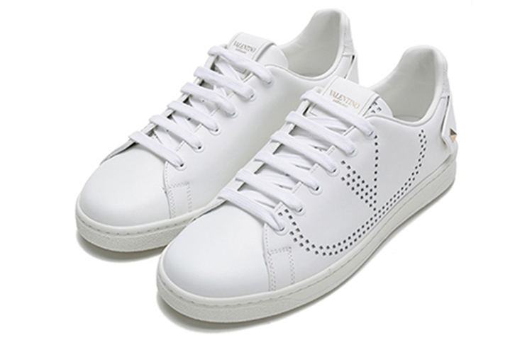 Valentino Open Low Top Skateboard Shoes Women's White купить в интернет-магазине Yoocart с быстрой доставкой по России.