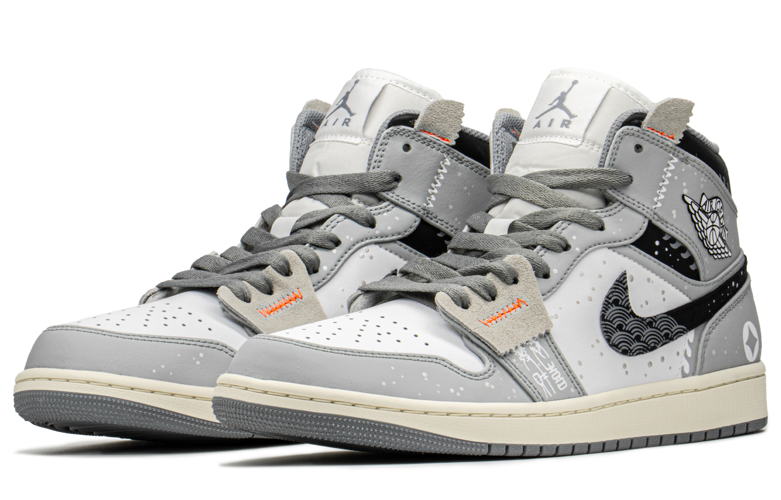 Jordan Air Jordan 1 Anti-Slip Wear-Resistant High-Top Vintage Basketball Shoes Men's Black White Gray купить в интернет-магазине Yoocart с быстрой доставкой по России.