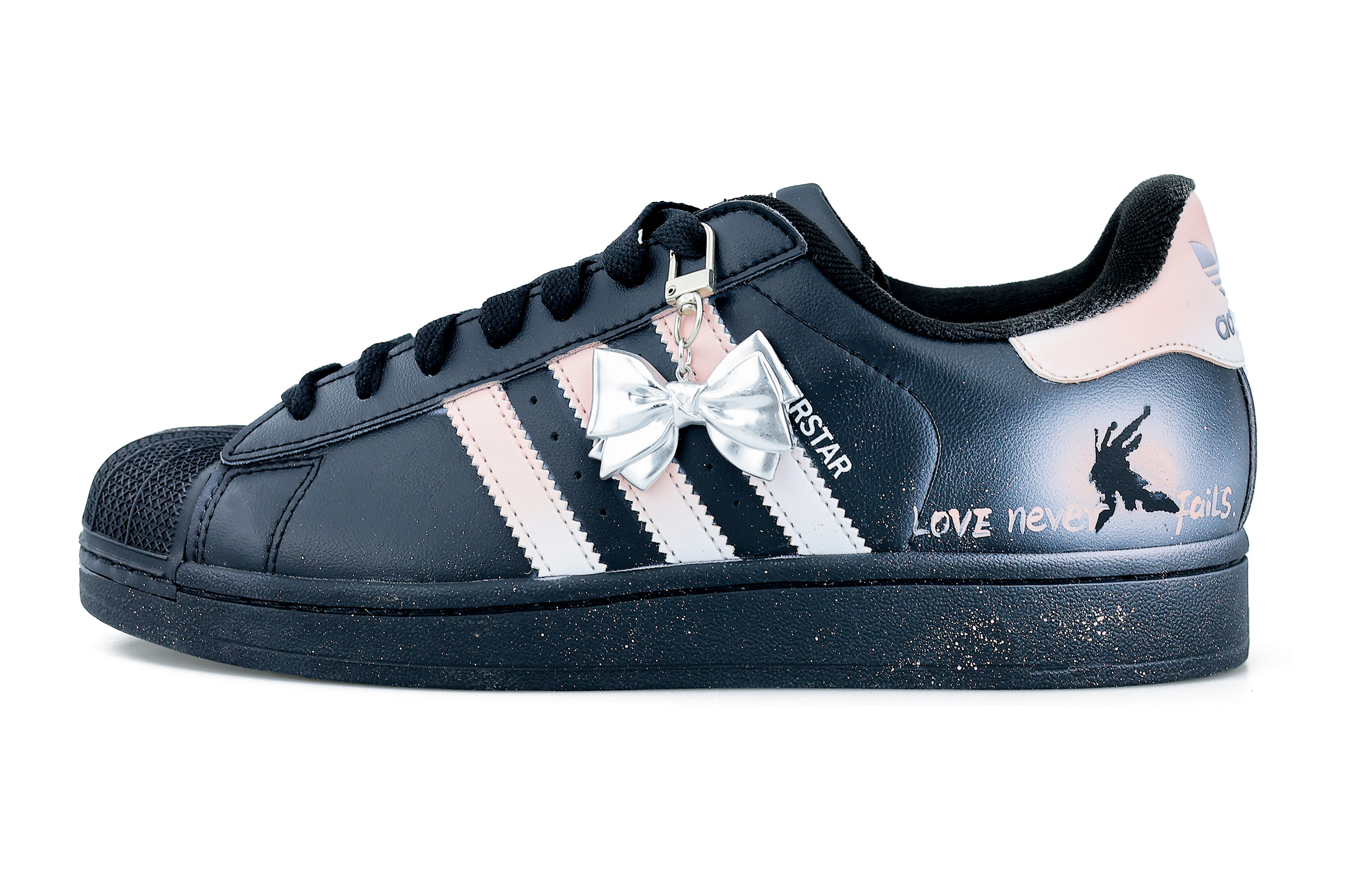 Adidas Originals Superstar 2 Wear resistant And Lightweight Low top Skateboard Shoes Women's Black Pink