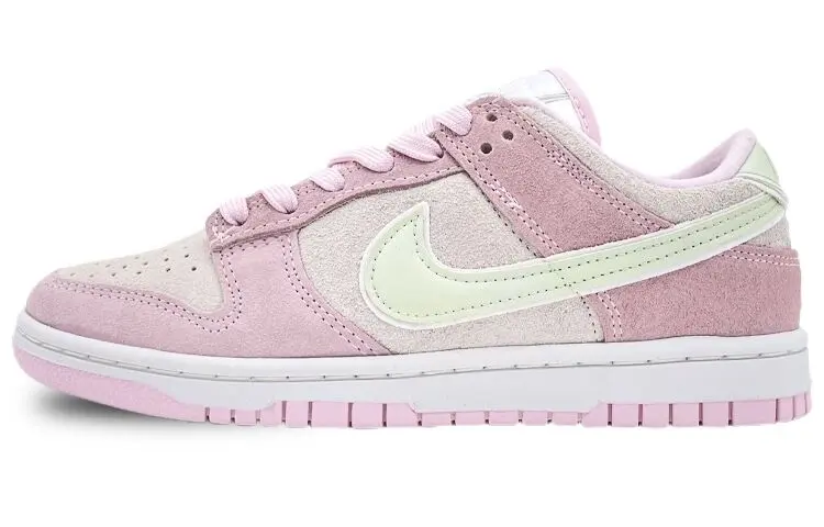 Nike Dunk Low top Skateboard Shoes Women's White Pink