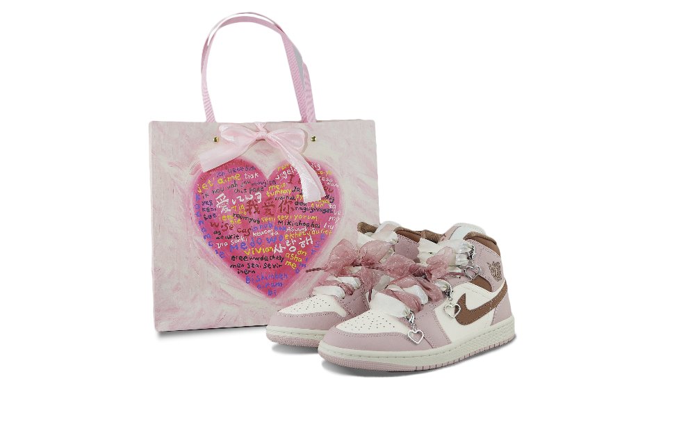 Jordan Air Jordan 1 Heart And Wish Anti-Slip Wear-Resistant Mid-Top Vintage Basketball Shoes Women's Pink White