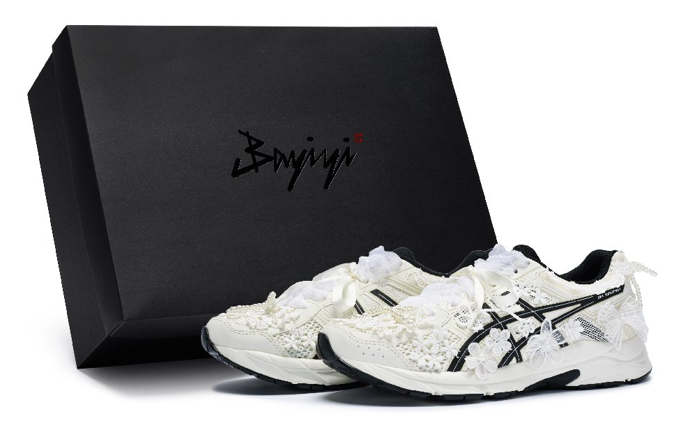 Asics Gel-Contend 4 Breathable Low-Top Casual Running Shoes Women's White Black