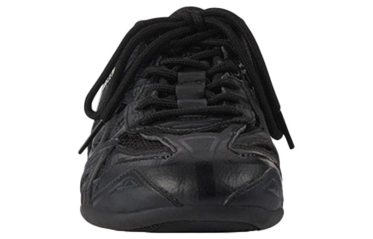 Balenciaga Drive Black Black White Women's Balenciaga Drive Black Black White Women's купить в интернет-магазине Yoocart с быстрой доставкой по России.