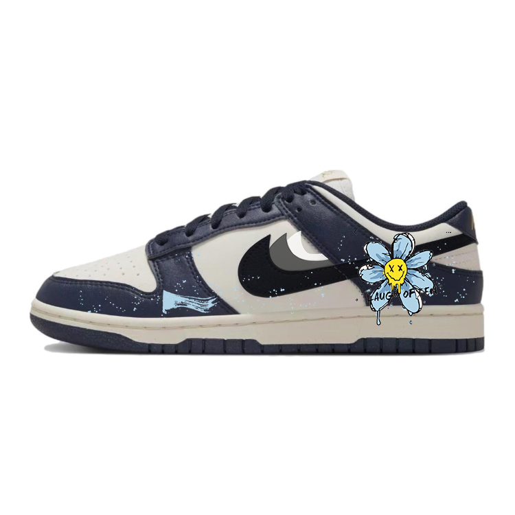 Nike Dunk Anti-Slip Wear-Resistant Lightweight Breathable Low-Top Skateboard Shoes Women's Blue White