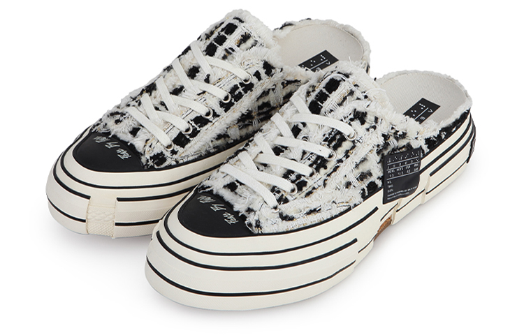 VESSEL Closed Toe Slippers Unisex Black White