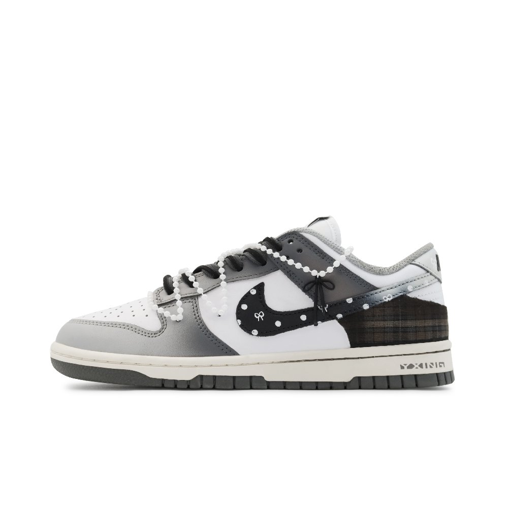 Nike Dunk Low Skateboard Shoes Women's White Gray Umber