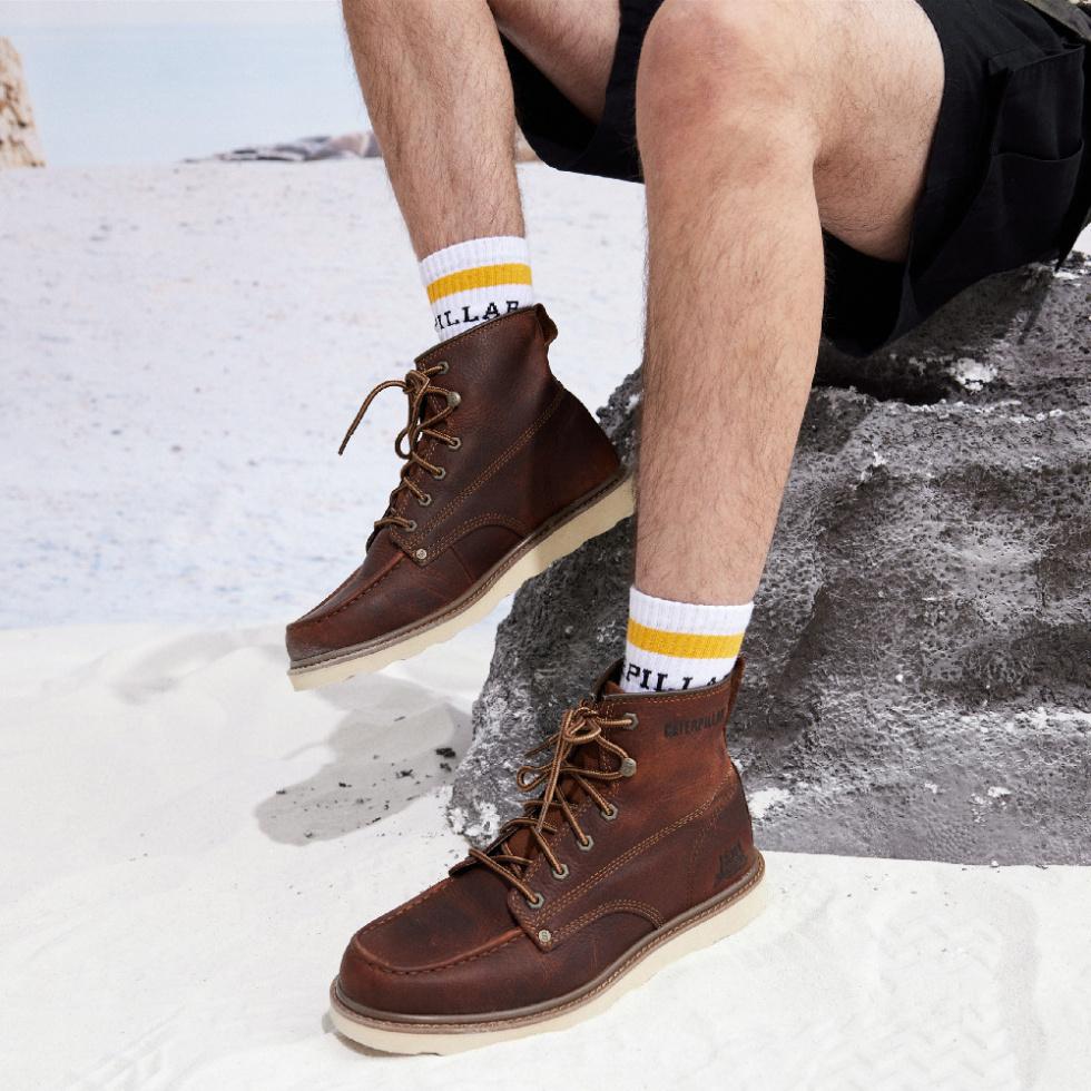 CAT Outdoor Boots Men's Umber купить в интернет-магазине Yoocart с быстрой доставкой по России.