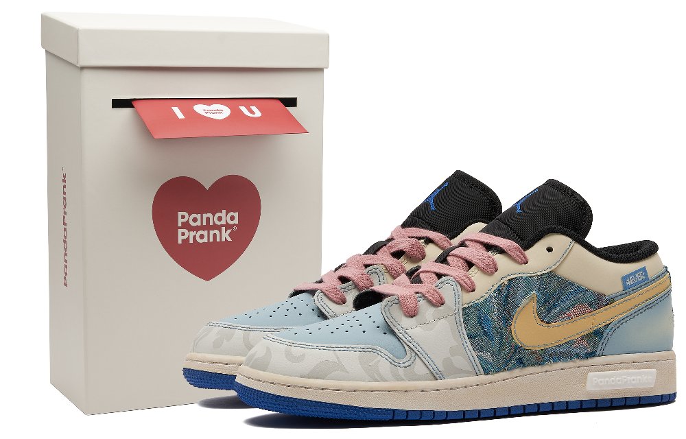 Jordan Air Jordan 1 Panda Mischief Heartfelt Email Impressionist Low-Top Vintage Basketball Shoes GS Blue Pink
