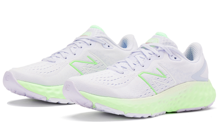 New Balance Evoz Women's купить в интернет-магазине Yoocart с быстрой доставкой по России.