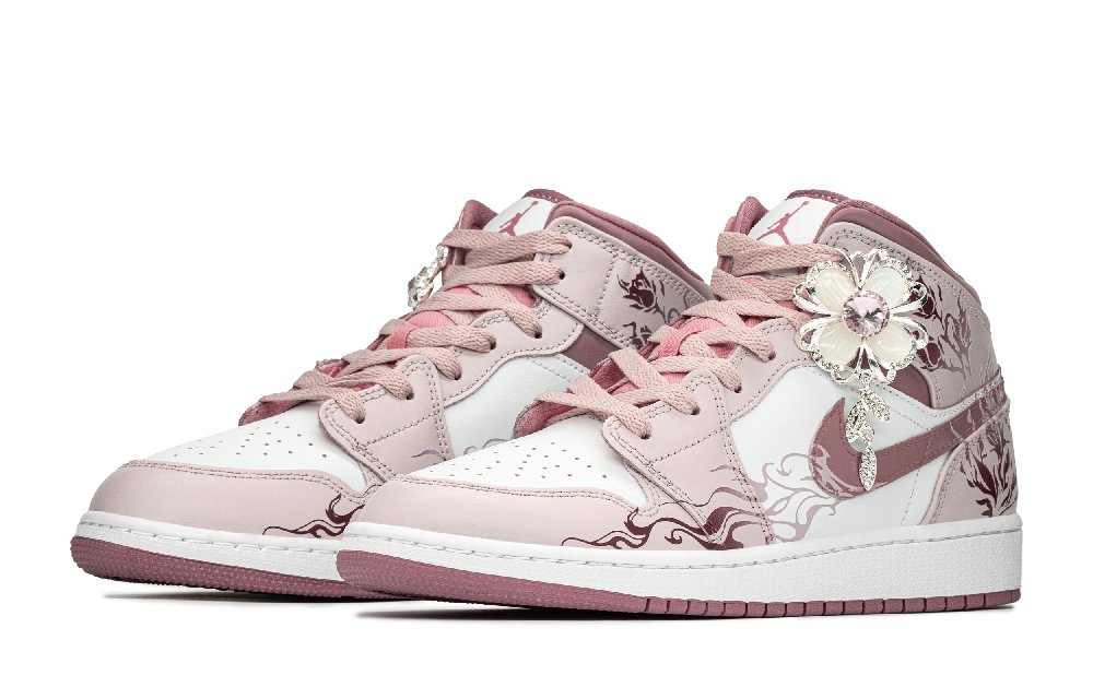 Jordan Air Jordan 1 Height Increasing Mid top Vintage Basketball Shoes GS Pink Beige