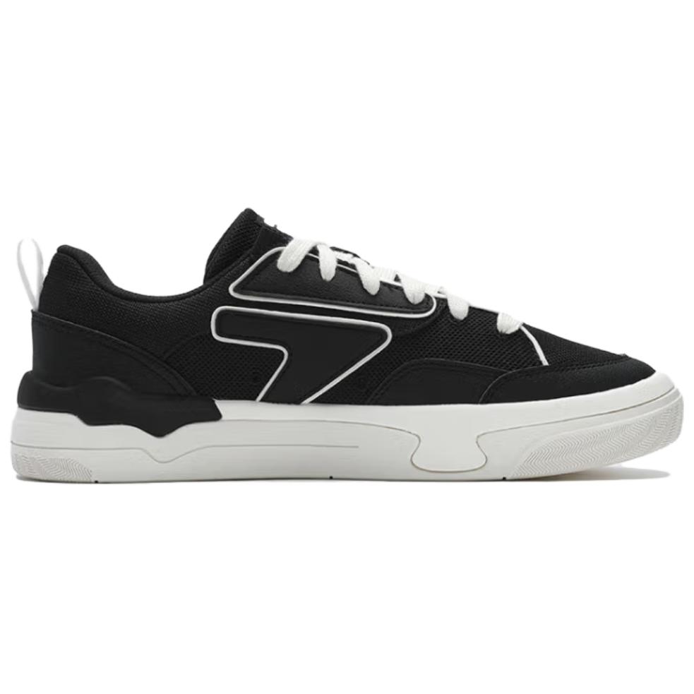 FILA FUSION MANUAL Low Top Skateboard Shoes Men's Black White