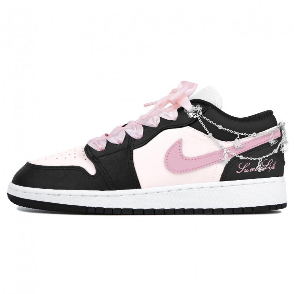 Jordan Air Jordan 1 Low Heart-Fluttering Wear-Resistant Low-Top Vintage Basketball Shoes GS Black Pink купить в интернет-магазине Yoocart с быстрой доставкой по России.