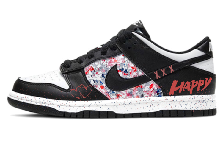 Nike Dunk Anti-Slip Wear-Resistant Low-Top Skateboard Shoes GS Black White