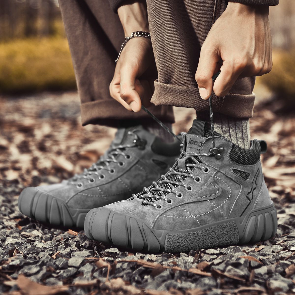 Jeep Mid Top Outdoor Shoes Men's Gray купить в интернет-магазине Yoocart с быстрой доставкой по России.