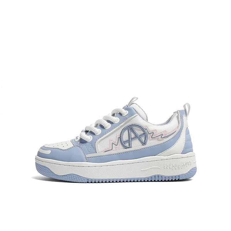 Acupuncture Low-Top Skateboard Shoes Unisex Box