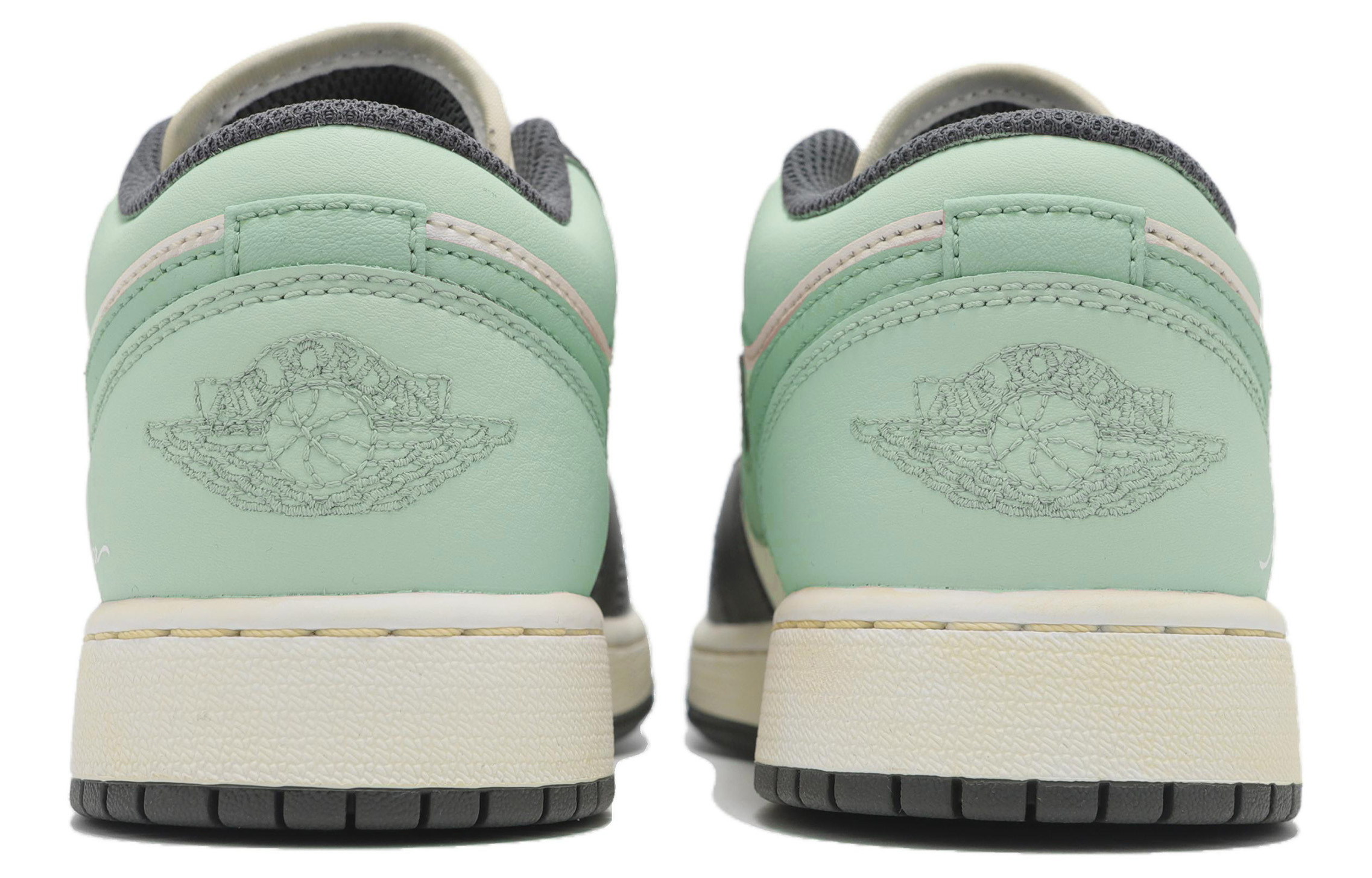 Jordan Air Jordan 1 Low Top Vintage Basketball Shoes Unisex Light Green купить в интернет-магазине Yoocart с быстрой доставкой по России.