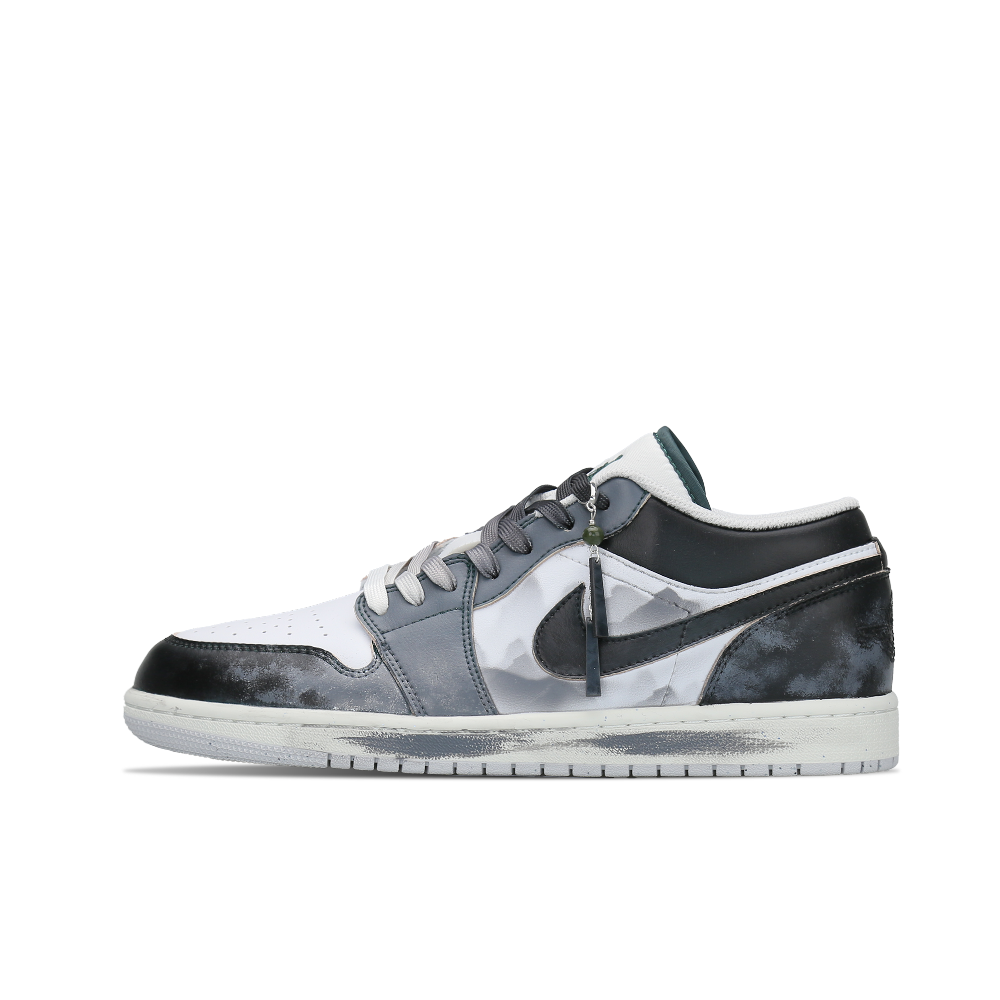Jordan Air Jordan 1 Low Top Vintage Basketball Shoes Unisex Black White