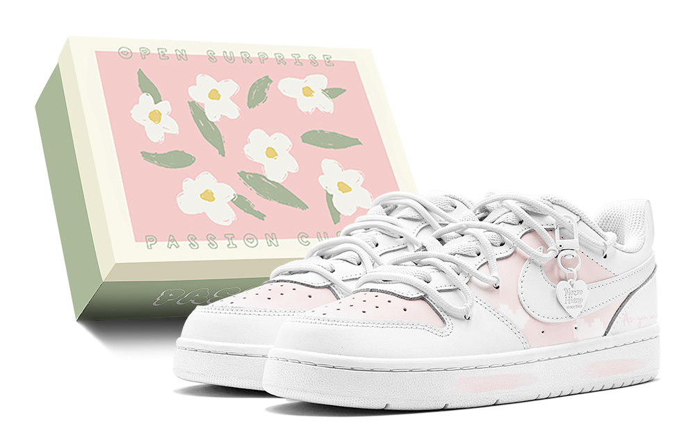 Nike Court Borough Skateboard Shoes Women's Low-Top White
