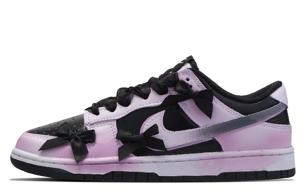 Nike Dunk Skateboard Shoes Women's Low-Top Pink