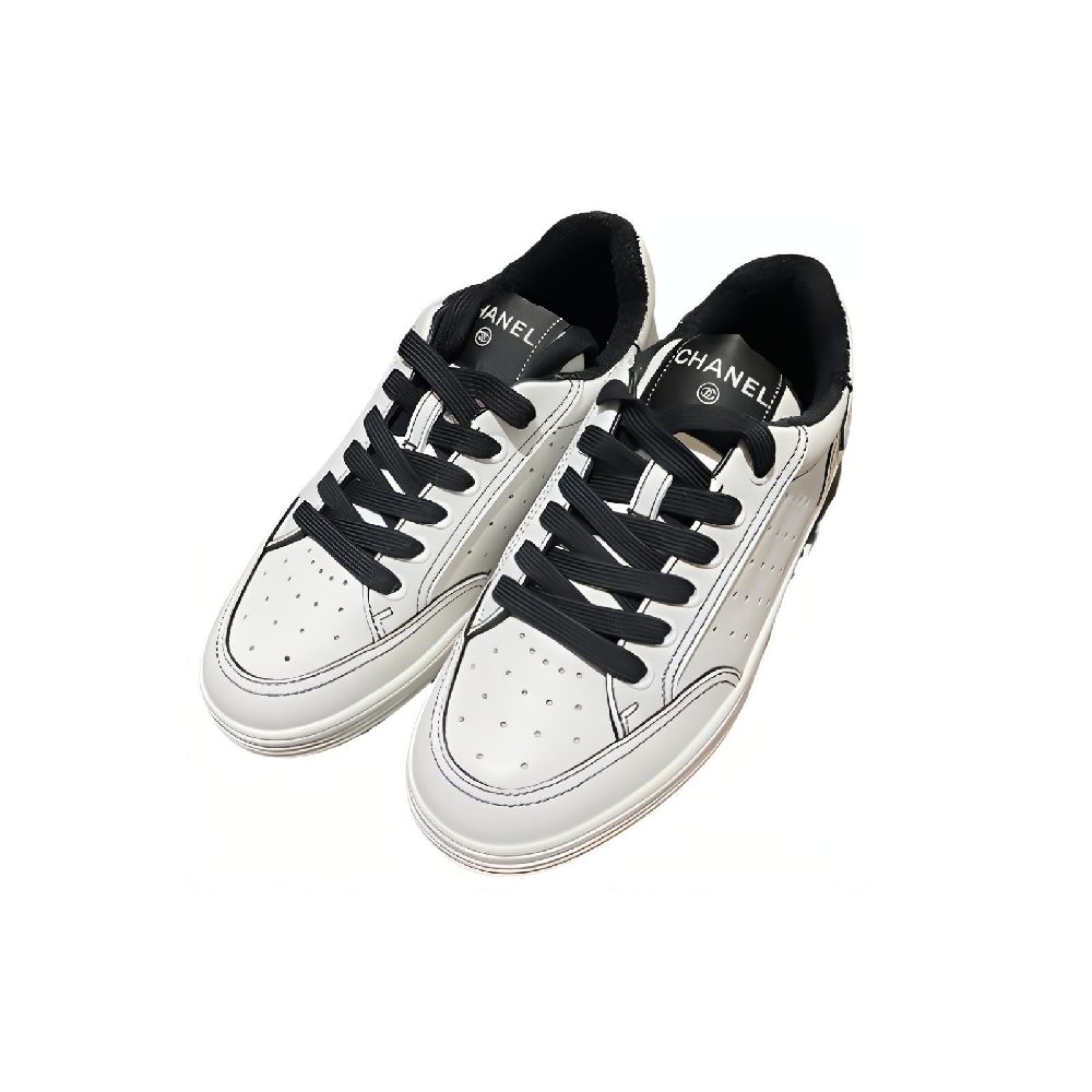 CHANEL Low-Top Skateboard Shoes Women's White Black