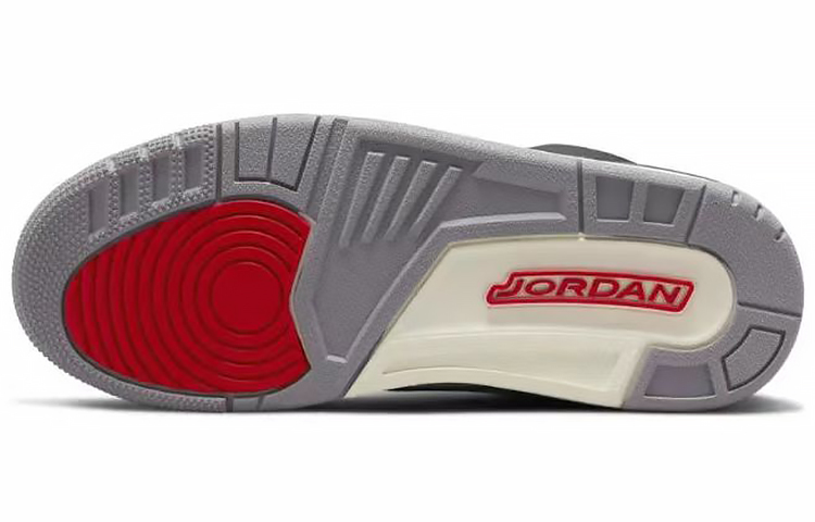 Jordan Air Jordan 3 Basketball Shoes Women's Mid top Black/Gold/Red купить в интернет-магазине Yoocart с быстрой доставкой по России.