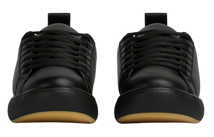 Bottega Veneta Pillow Low Top Stylish Skateboarding Shoes Women's Black купить в интернет-магазине Yoocart с быстрой доставкой по России.