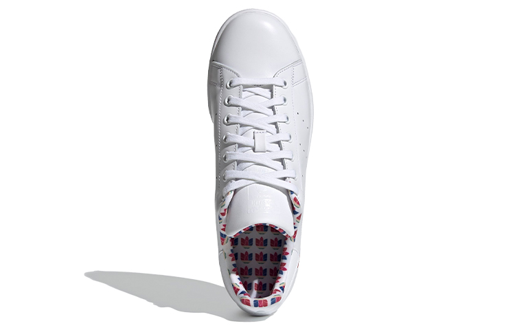 Adidas Originals Stan Smith 'White Multi Logo' купить в интернет-магазине Yoocart с быстрой доставкой по России.