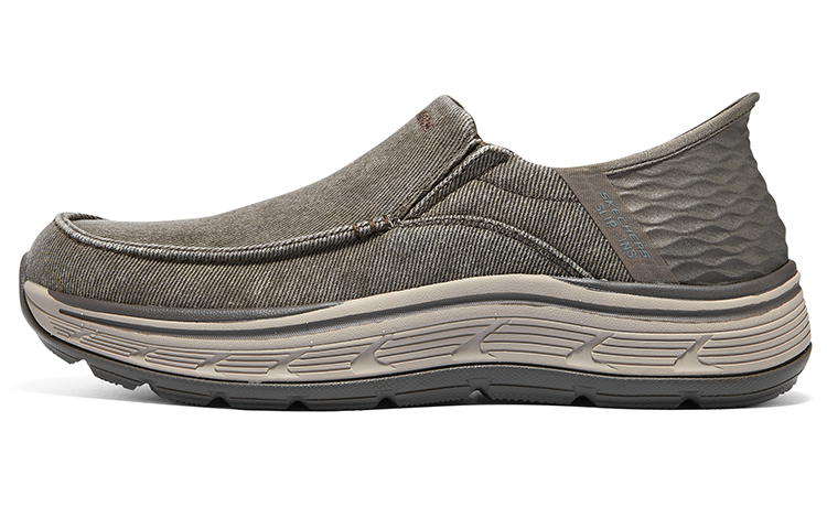 Skechers Remaxed Fenick Slip Ins 'Brown'