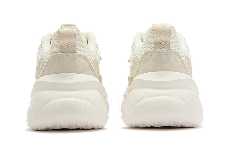 361° Slip Resistant Low Top Sports Casual Shoes Women's Feather White