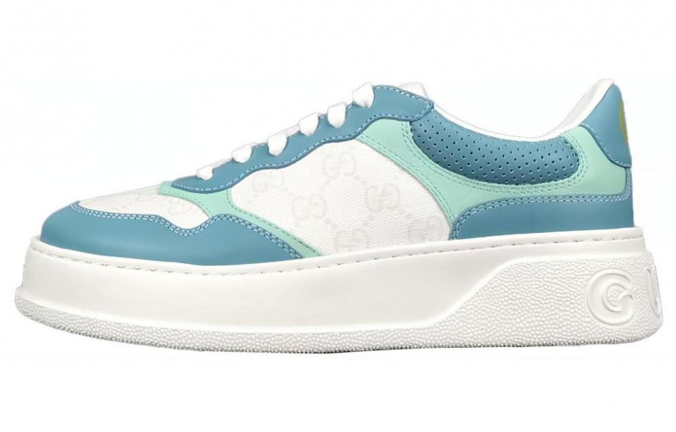 GUCCI GG Supreme Low Top Stylish Skateboarding Shoes Women's Ecru