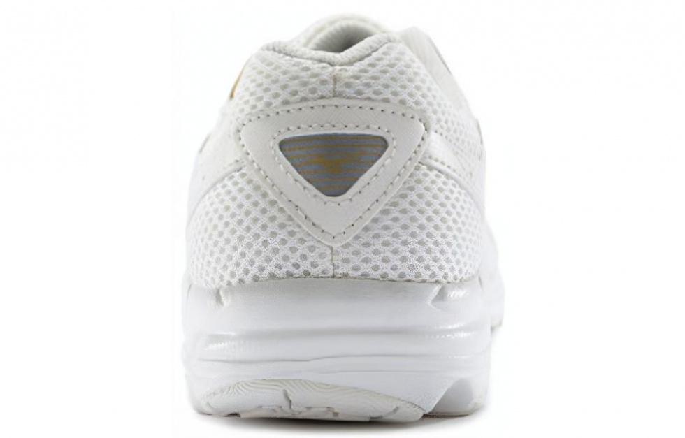 Mizuno Spark Cn White/Gold Women's купить в интернет-магазине Yoocart с быстрой доставкой по России.