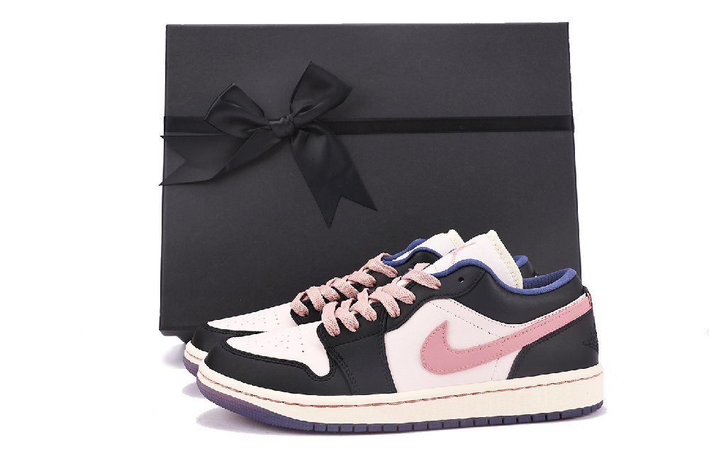 Jordan Air Jordan 1 Chestnut Slip-Resistant Coverage Cushioning Low-Top Vintage Basketball Shoes Women's Black Pink