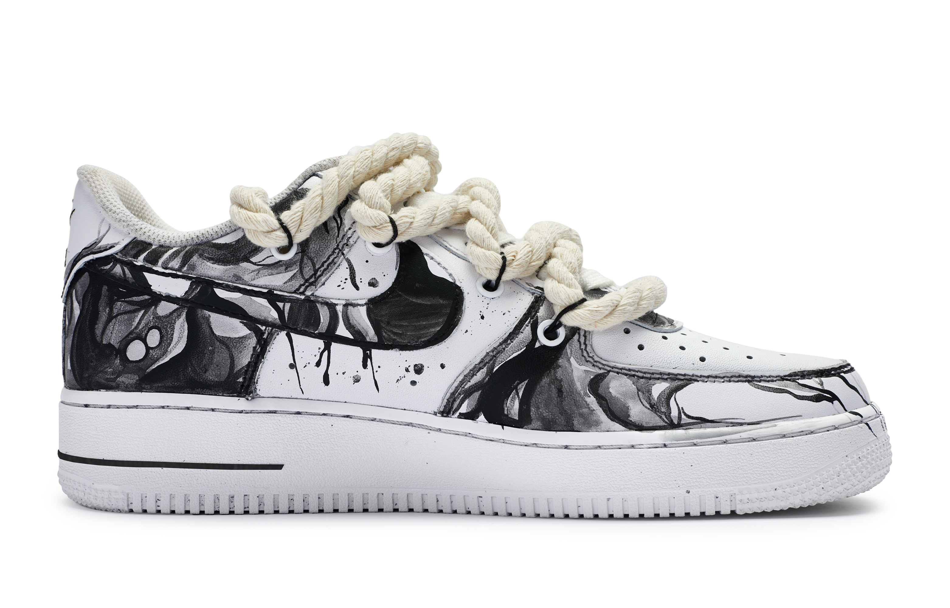 Nike Air Force 1 Low 811 Manufacturing, Four Seasons Peaceful Low Top Skateboard Shoes GS Black White Red купить в интернет-магазине Yoocart с быстрой доставкой по России.