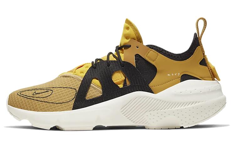 Nike Huarache Type Club Gold