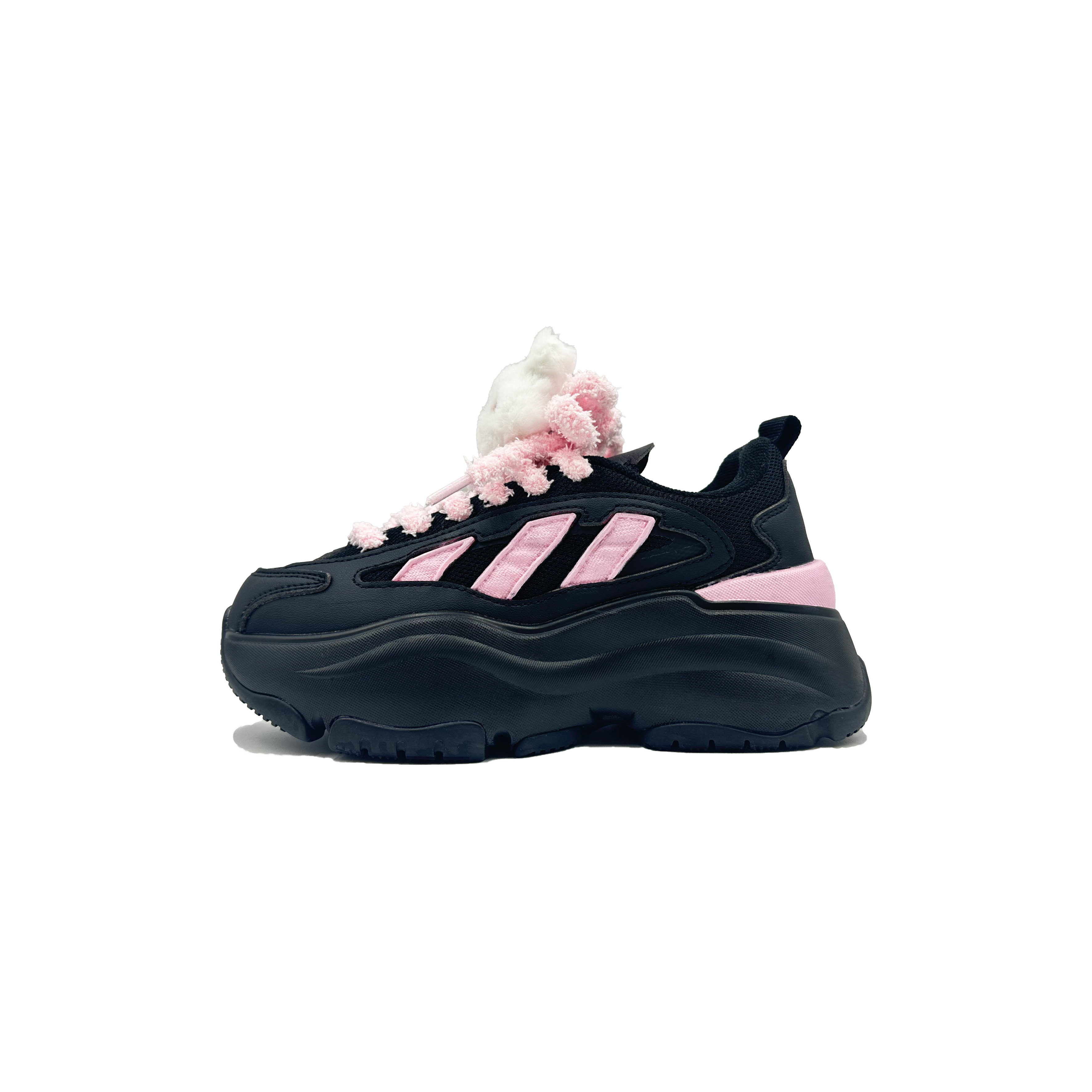 Adidas Originals OZGAIA Casual Shoes Women's Low-Top Black/Pink купить в интернет-магазине Yoocart с быстрой доставкой по России.