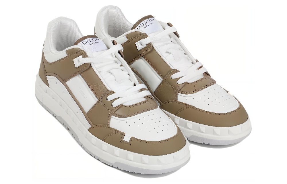 Valentino Garavani Freedots Lace Up Sneakers