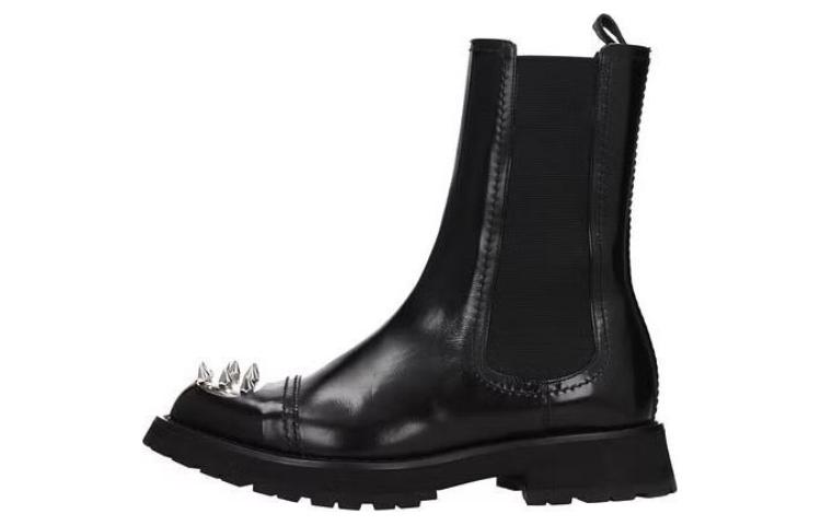 Alexander McQueen Stud-detail Chelsea Boots