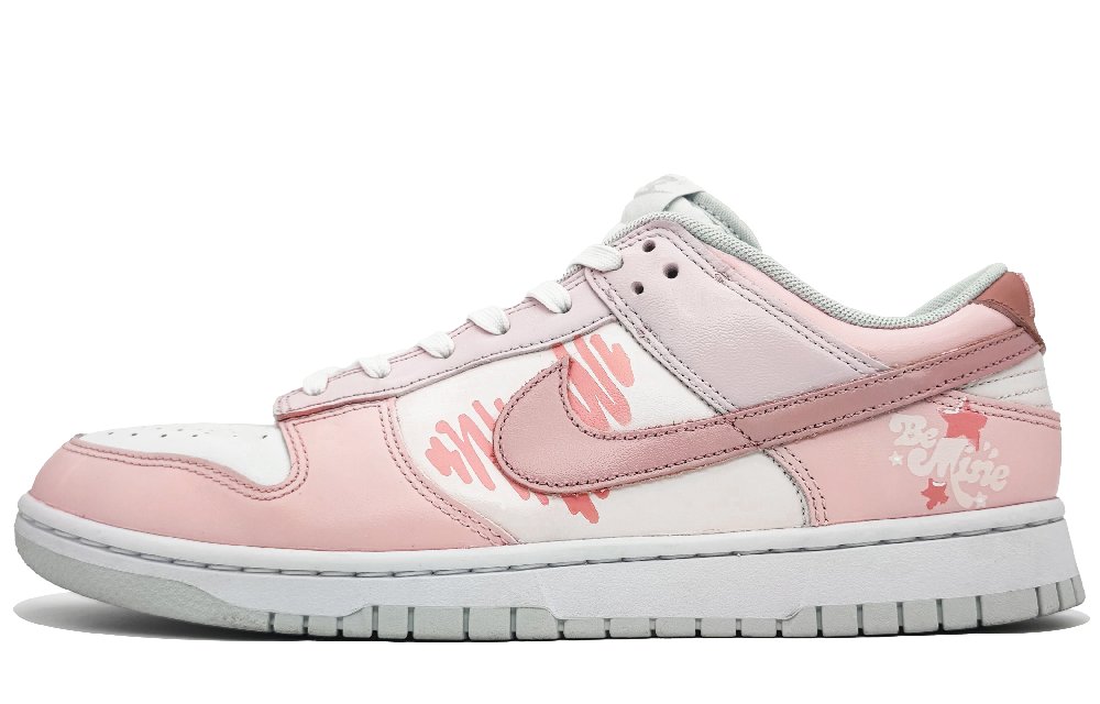 Nike Dunk Cushioning Wear-Resistant Low-Top Skateboard Shoes Unisex Love Fans