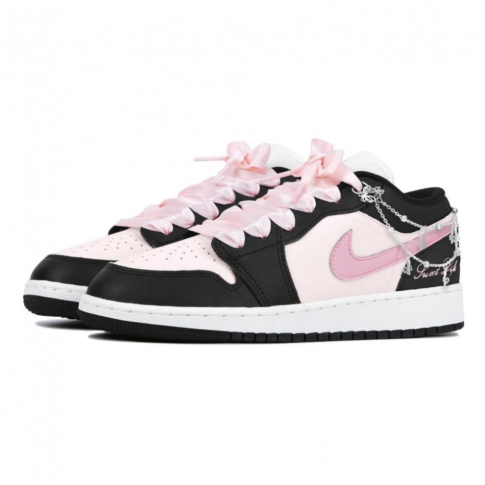 Jordan Air Jordan 1 Low Heart-Fluttering Wear-Resistant Low-Top Vintage Basketball Shoes GS Black Pink купить в интернет-магазине Yoocart с быстрой доставкой по России.