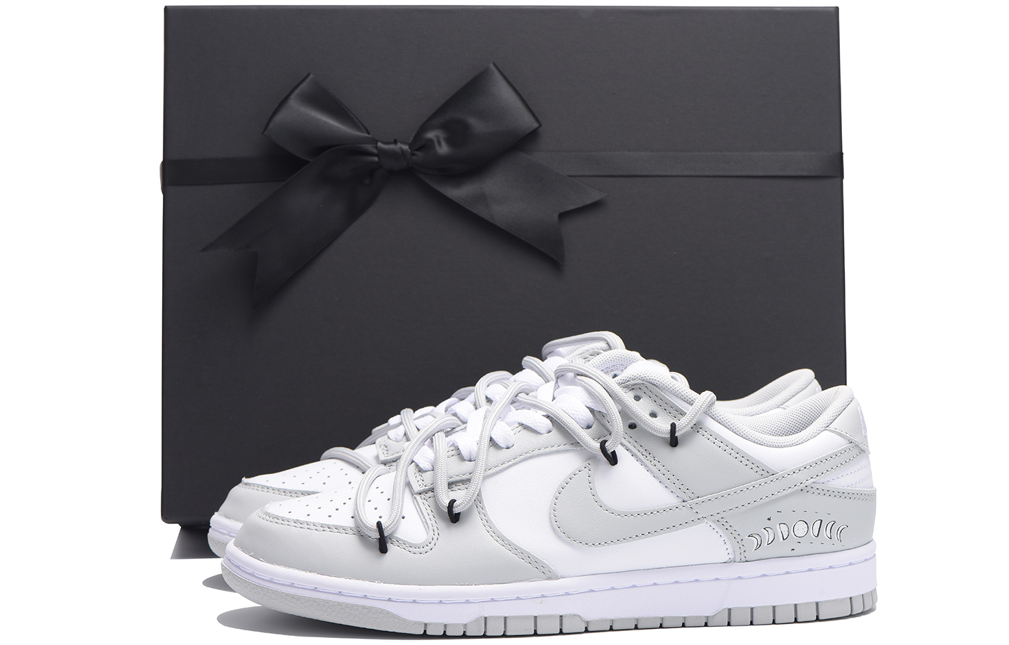 Nike Dunk Moon Orbit Anti-Slip And Wear-Resistant Lightweight Low-Top Skateboard Shoes Men's Gray White