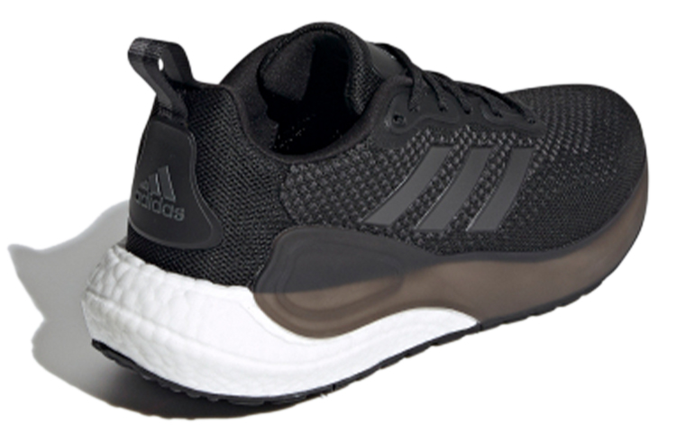 Adidas Lavarun 'Black Night Metallic' купить в интернет-магазине Yoocart с быстрой доставкой по России.