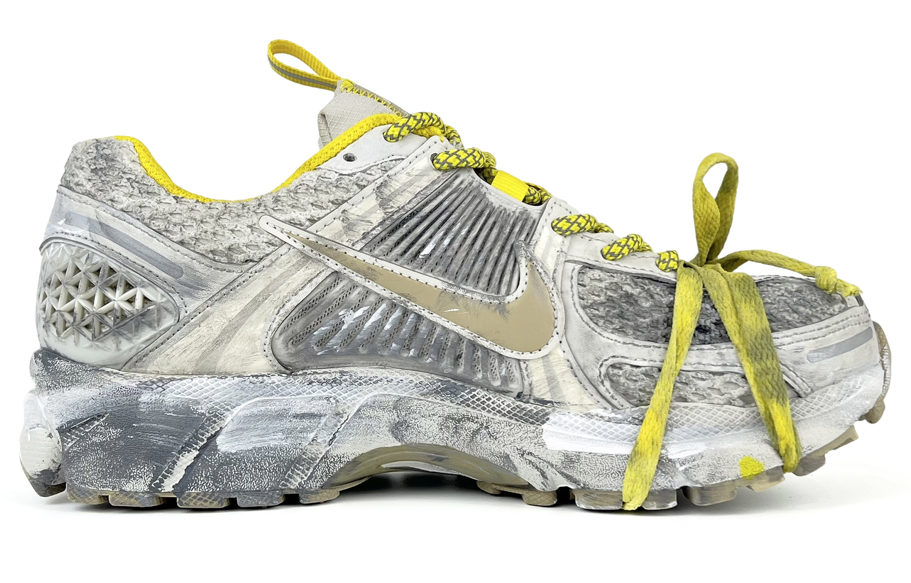 Nike Air Zoom Vomero 5 Cushioned Slip-Resistant Low-Top Running Shoes Unisex Gray купить в интернет-магазине Yoocart с быстрой доставкой по России.