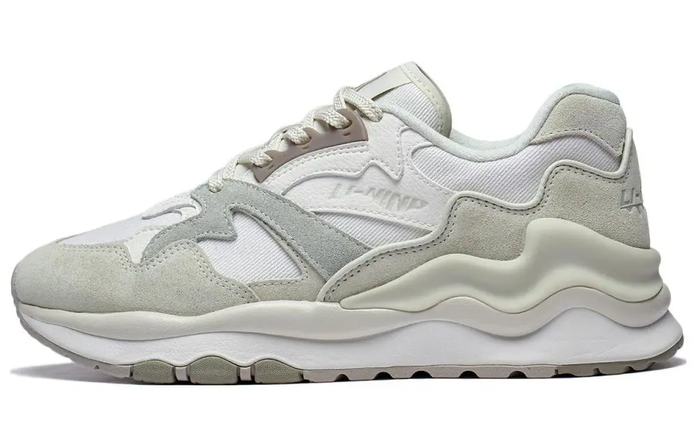 LiNing 001 Mountain Sea Slip Resistant Low Top Running Shoes Women's Ivory Light Tea Brown Green