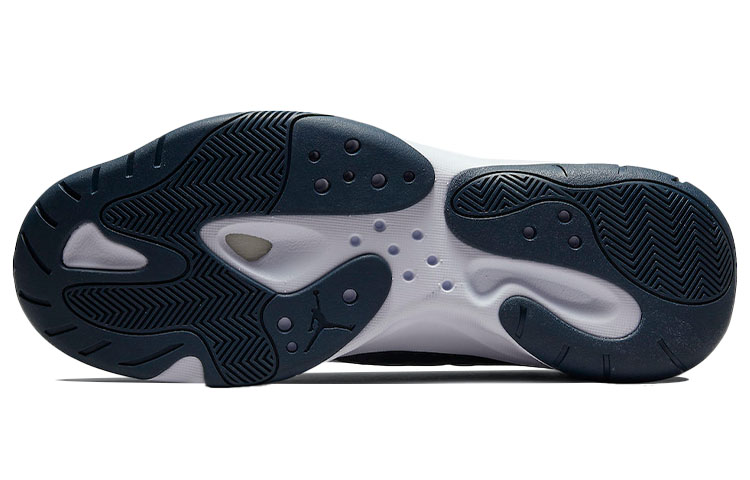 Air Jordan 11 Cmft Low 'Michigan' купить в интернет-магазине Yoocart с быстрой доставкой по России.