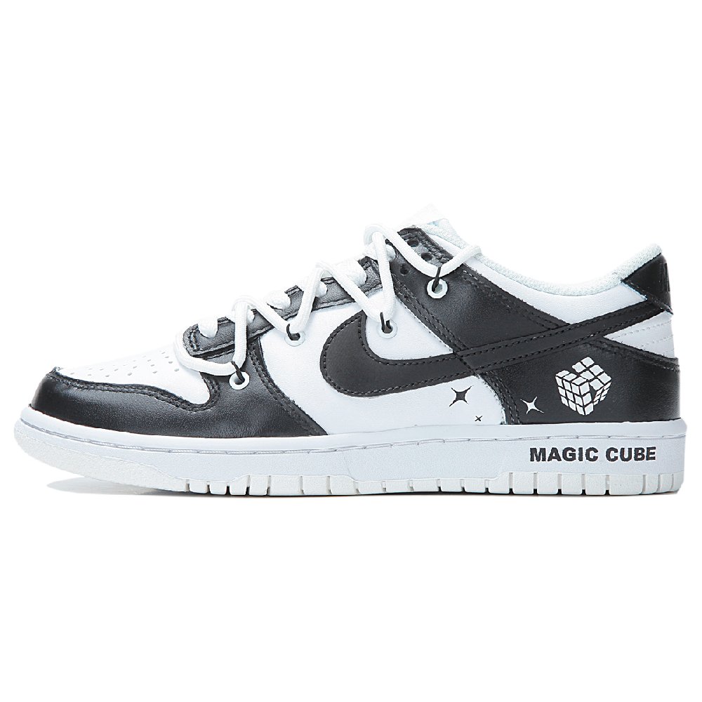Nike Dunk Skateboard Shoes Women's Low-Top Black White